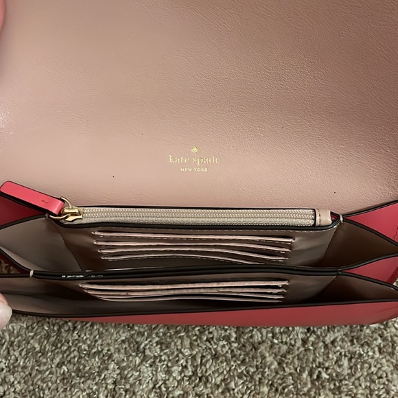 Kate Spade wallet - Picture 2 of 3